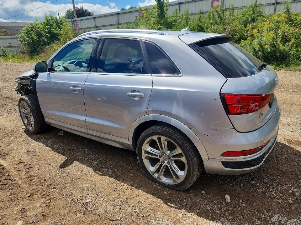 64151776 :رقم المزاد ، WA1JCCFS2JR030291 vin ، 2018 Audi Q3 مزاد بيع