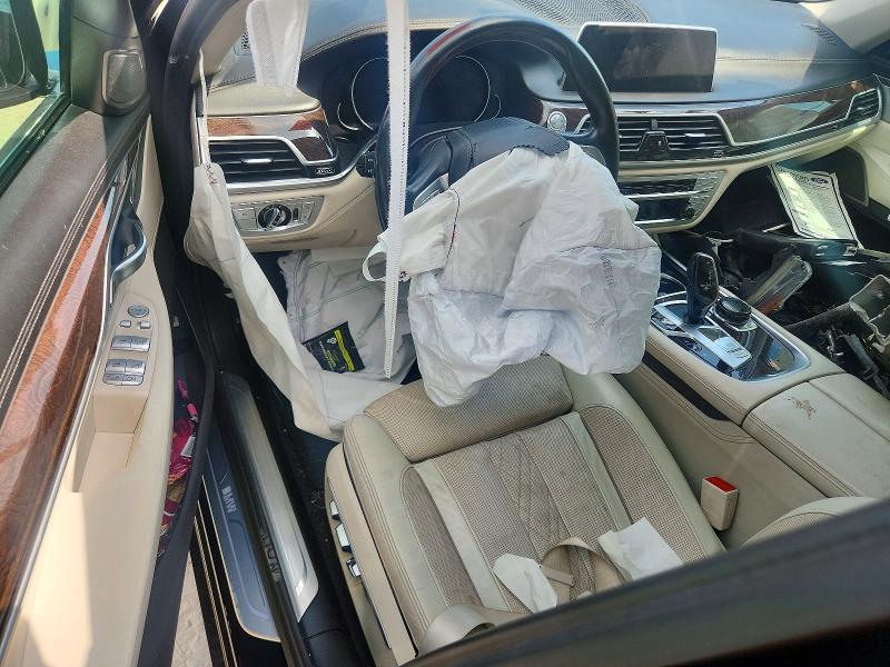 Продаж на аукціоні авто 2017 Bmw 750, vin: WBA7F2C59HG422655, номер лоту: 66265306