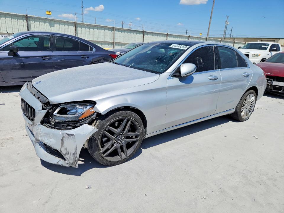 2017 Mercedes-benz C მანქანა იყიდება აუქციონზე, vin: 55SWF4KB3HU227922, აუქციონის ნომერი: 64638356