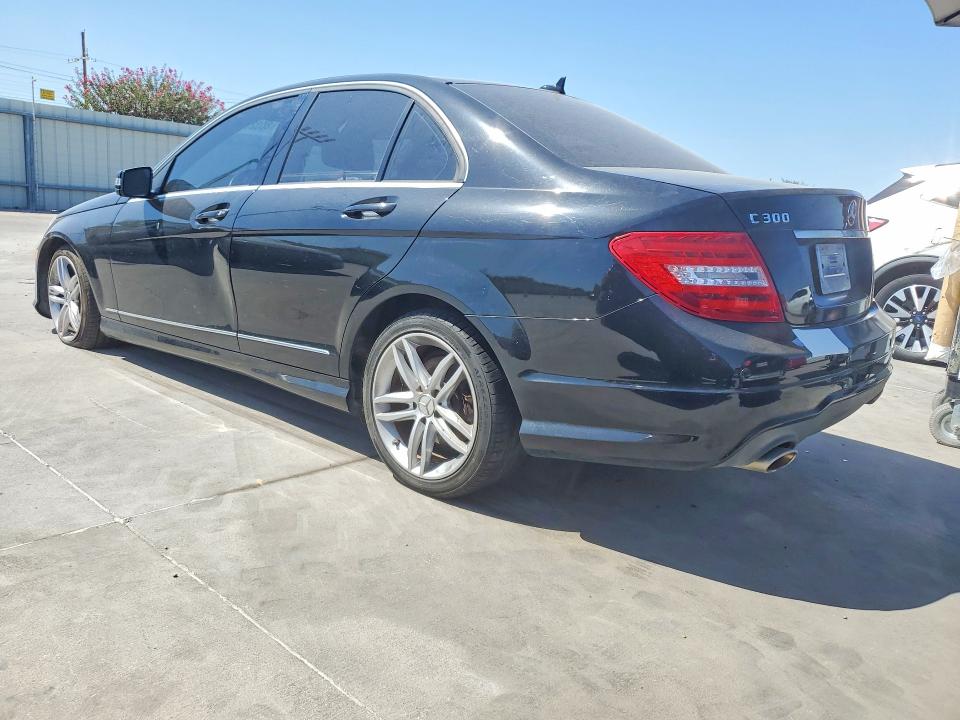 Продаж на аукціоні авто 2012 Mercedes-benz C, vin: WDDGF8BB8CR208577, номер лоту: 65321516