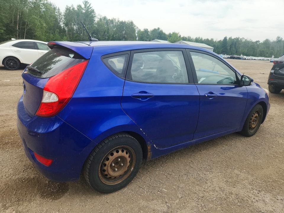 2012 Hyundai Accent მანქანა იყიდება აუქციონზე, vin: KMHCU5AE0CU032223, აუქციონის ნომერი: 64074636