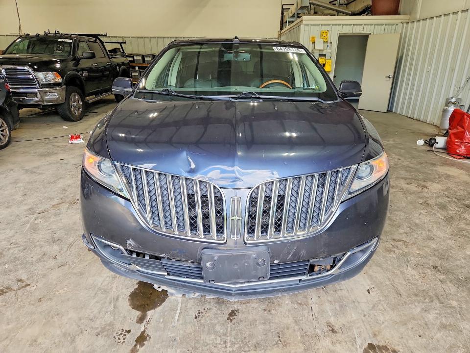 Продаж на аукціоні авто 2013 Lincoln Mkx, vin: 2LMDJ8JK2DBL30482, номер лоту: 64798136