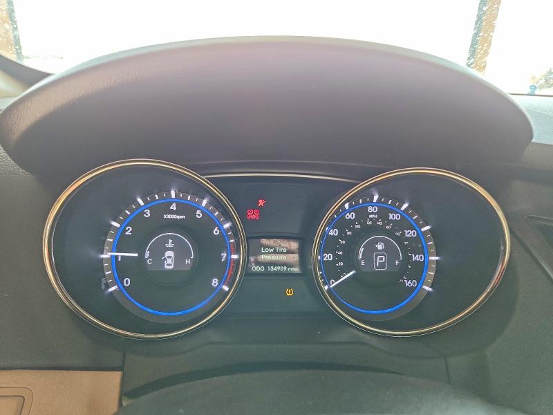 63612346 :رقم المزاد ، 5NPEC4ACXDH537626 vin ، 2013 Hyundai Sonata مزاد بيع