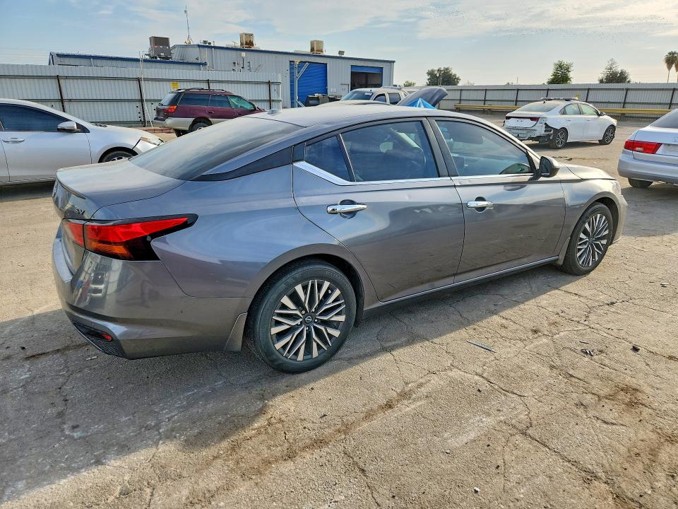 Продажа на аукционе авто 2024 Nissan Altima, vin: 1N4BL4DV0RN358895, номер лота: 64226986