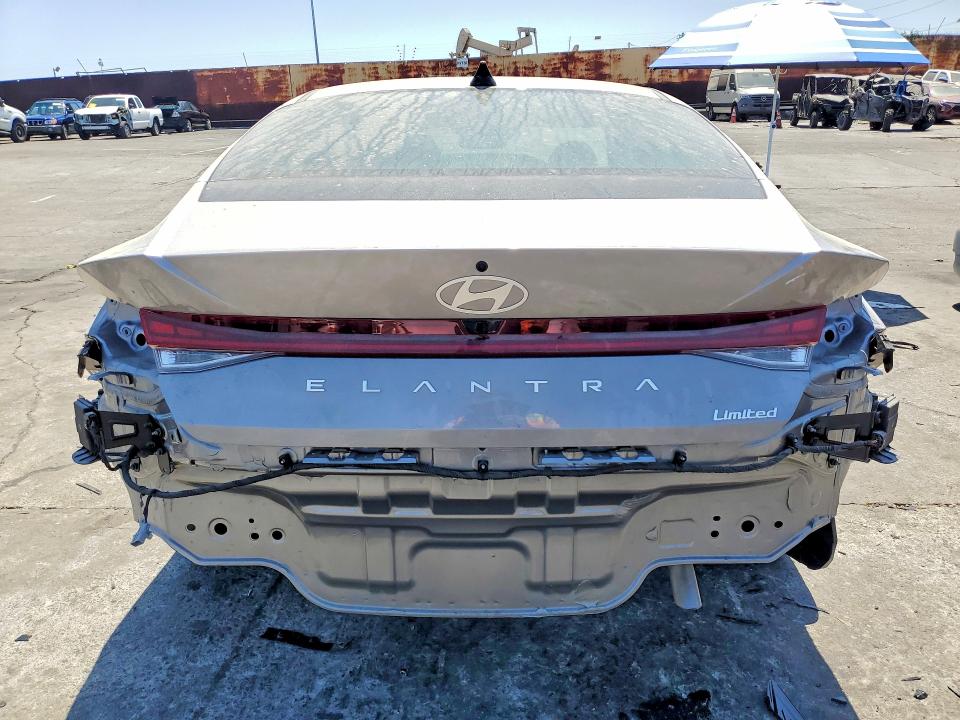 Продаж на аукціоні авто 2026 Hyundai Elantra, vin: KMHLP4DG7TU150848, номер лоту: 66583276