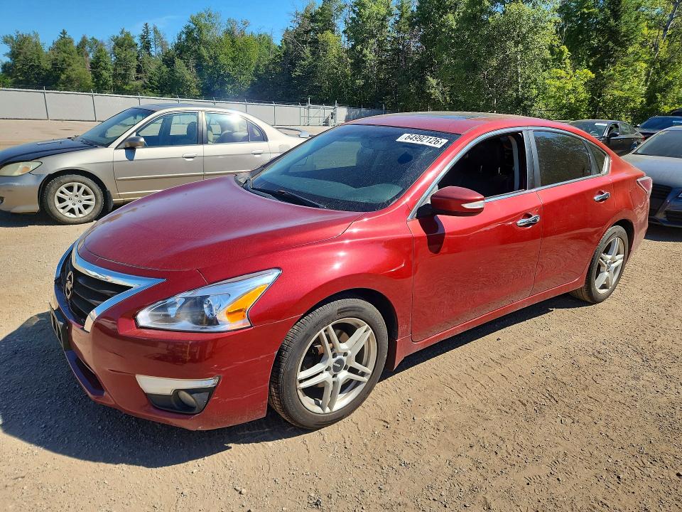 64992126 :رقم المزاد ، 1N4AL3AP5FN365820 vin ، 2015 Nissan Altima مزاد بيع