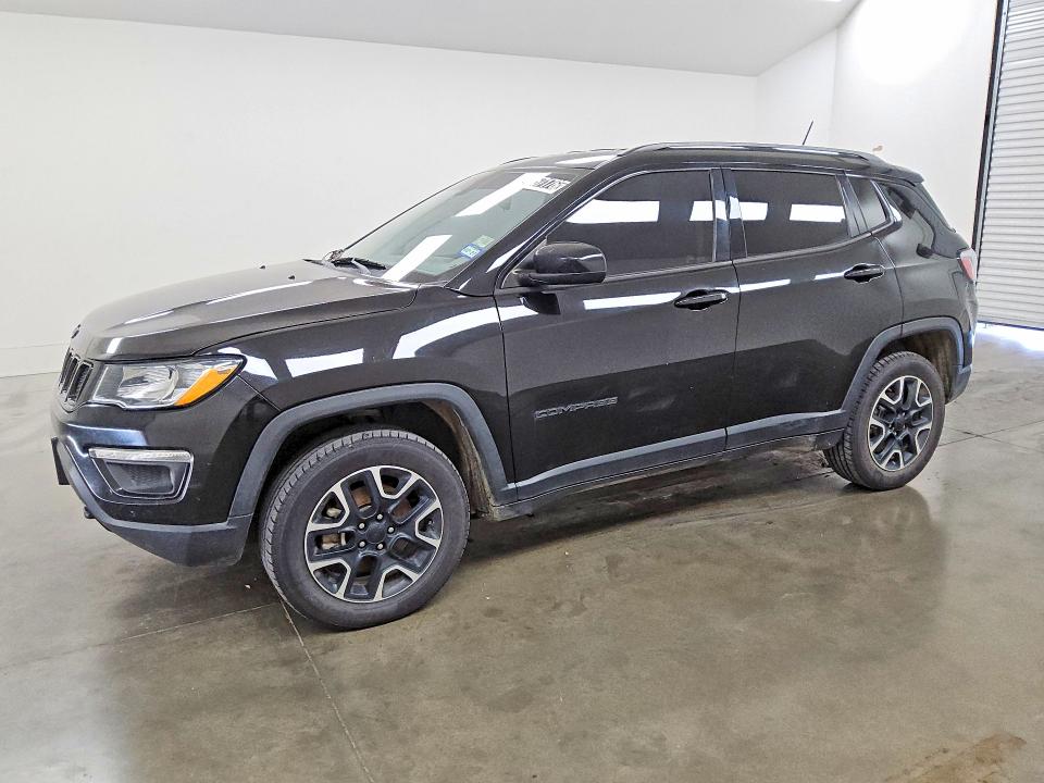 2020 Jeep Compass მანქანა იყიდება აუქციონზე, vin: 3C4NJDAB3LT197327, აუქციონის ნომერი: 66357176