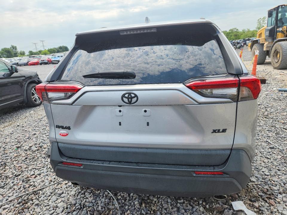 Продажа на аукционе авто 2023 Toyota Rav4, vin: 2T3C1RFV6PW248101, номер лота: 64263096