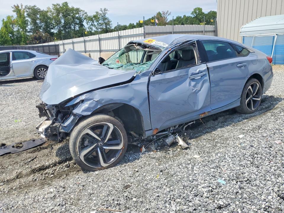 2022 Honda Accord მანქანა იყიდება აუქციონზე, vin: 1HGCV1F47NA020070, აუქციონის ნომერი: 64444256