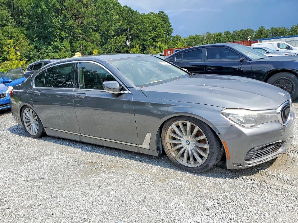 63851786 :رقم المزاد ، WBA7E2C5XGG714526 vin ، 2016 Bmw 740 مزاد بيع