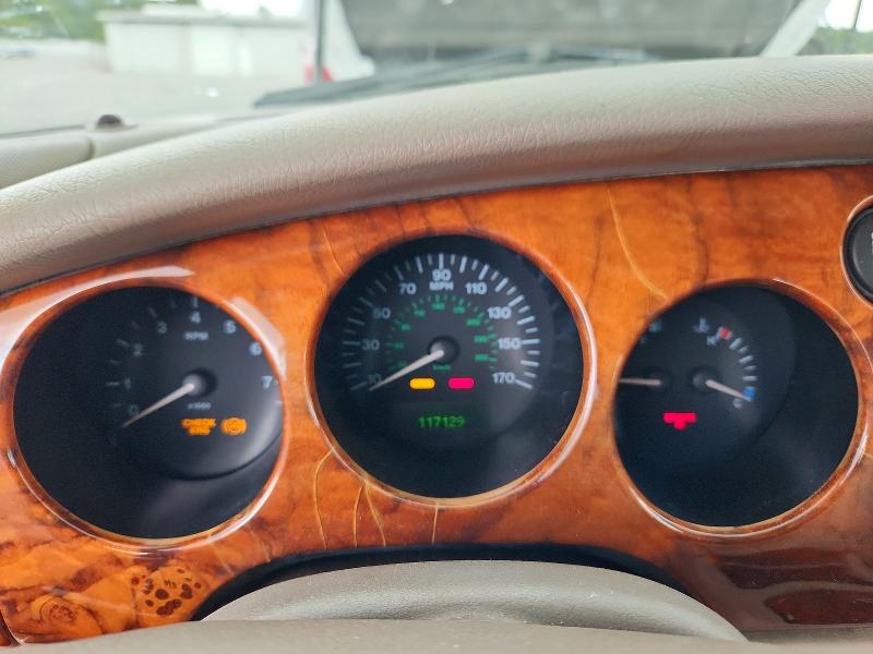 Aukcja sprzedaży 1999 Jaguar Xk8, vin: SAJGX2042XC042723, numer aukcji: 63644496