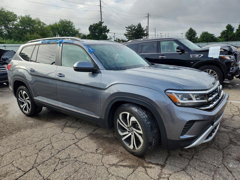 Продажа на аукционе авто 2022 Volkswagen Atlas, vin: 1V2BR2CA4NC564107, номер лота: 65871096