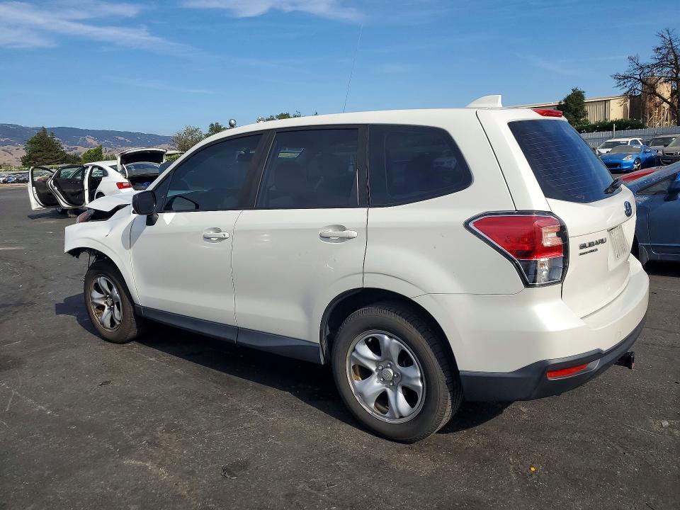 2018 Subaru Forester მანქანა იყიდება აუქციონზე, vin: JF2SJAAC2JH593272, აუქციონის ნომერი: 65604496