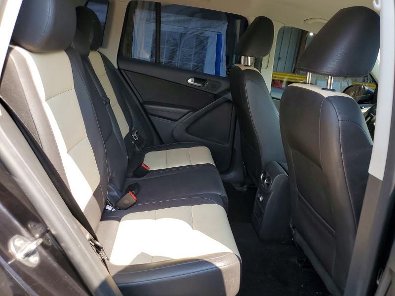 Auction sale of the 2017 Volkswagen Tiguan, vin: WVGBV7AX5HK020920, lot number: 62717236