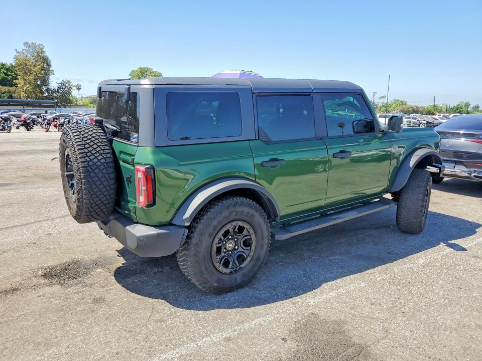 Продажа на аукционе авто 2024 Ford Bronco, vin: 1FMEE2BP8RLB50393, номер лота: 63512016