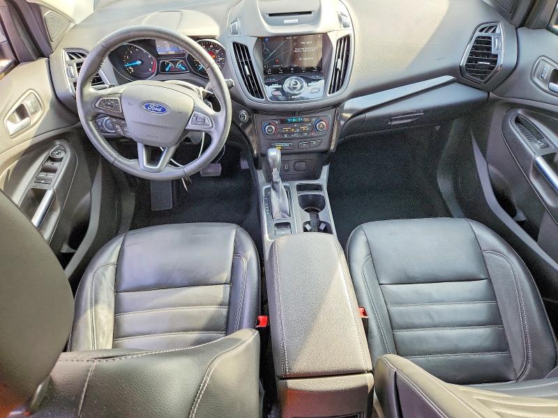 Продаж на аукціоні авто 2017 Ford Escape, vin: 1FMCU9J9XHUD03273, номер лоту: 62122916