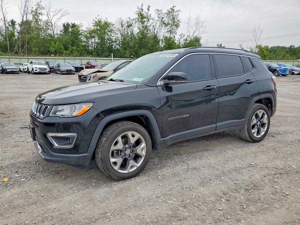 65191096 :رقم المزاد ، 3C4NJDCBXJT100361 vin ، 2018 Jeep Compass مزاد بيع