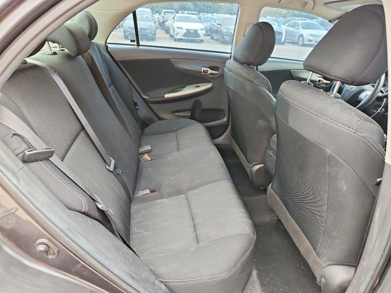 64585626 :رقم المزاد ، 2T1BU4EEXDC061425 vin ، 2013 Toyota Corolla مزاد بيع