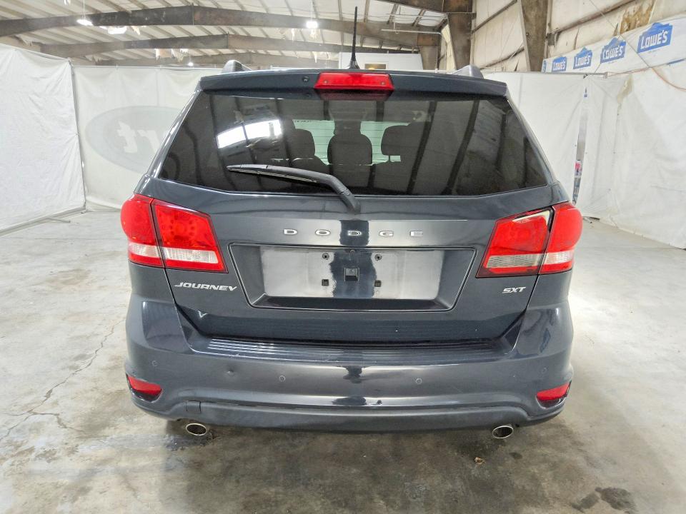 64612596 :رقم المزاد ، 3C4PDCBG8JT217881 vin ، 2018 Dodge Journey مزاد بيع