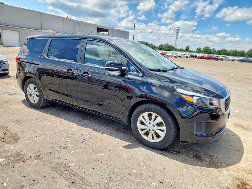 Продажа на аукционе авто 2017 Kia Sedona, vin: KNDMB5C19H6306877, номер лота: 63813126