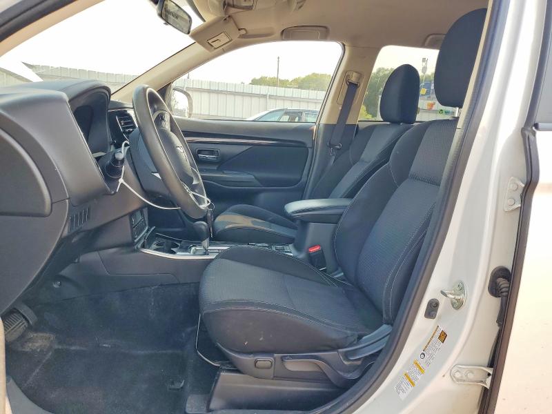 2020 Mitsubishi Outlander მანქანა იყიდება აუქციონზე, vin: JA4AZ3A30LZ046717, აუქციონის ნომერი: 63416316