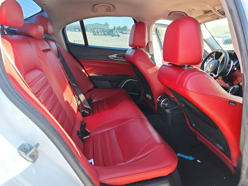 Продаж на аукціоні авто 2018 Alfa Romeo Giulia, vin: ZARFAECN6J7592448, номер лоту: 65365086