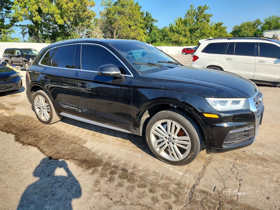66288896 :رقم المزاد ، WA1BNAFY2J2199145 vin ، 2018 Audi Q5 مزاد بيع