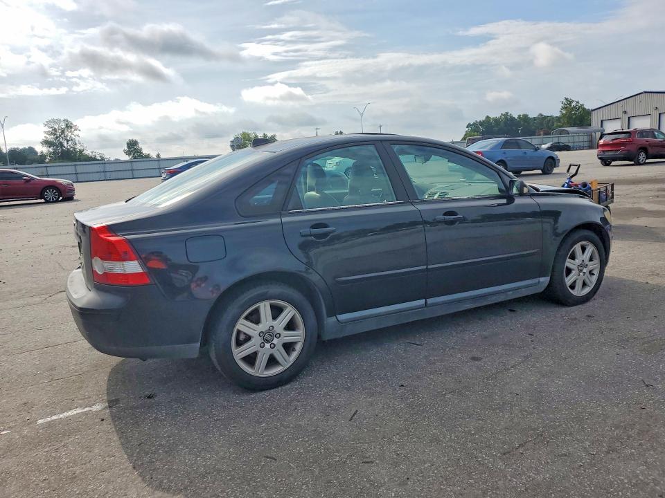 2006 Volvo S40 მანქანა იყიდება აუქციონზე, vin: YV1MS382862177129, აუქციონის ნომერი: 64205816