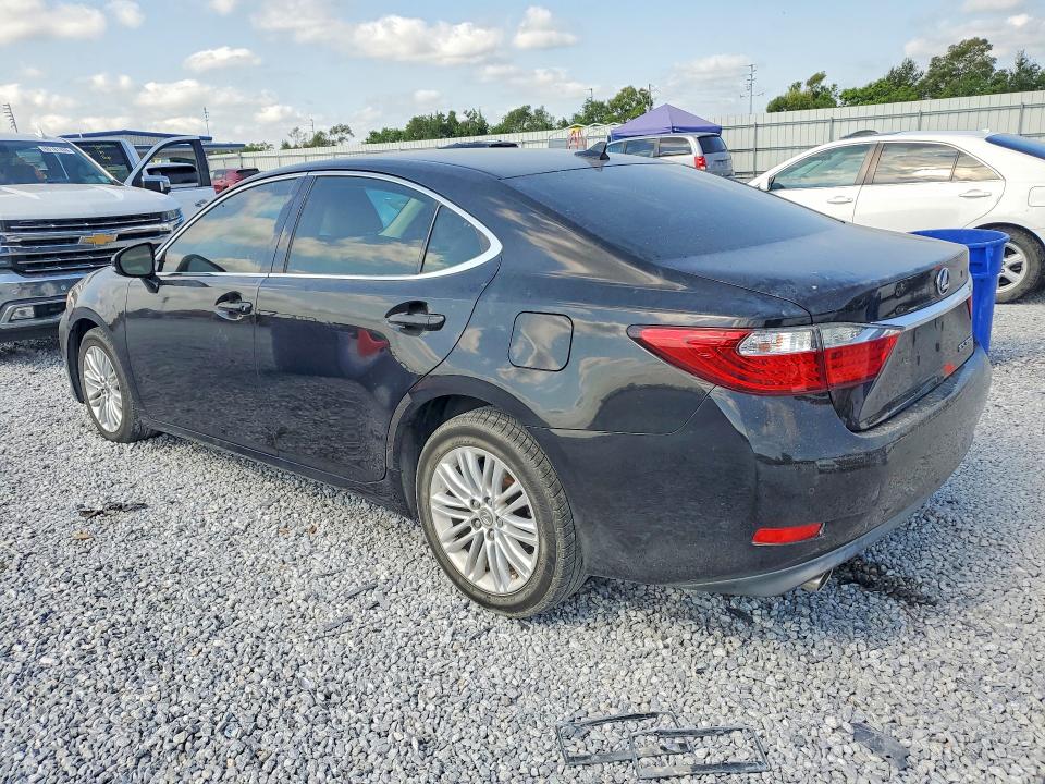 66208276 :رقم المزاد ، JTHBK1GG8D2047300 vin ، 2013 Lexus Es مزاد بيع