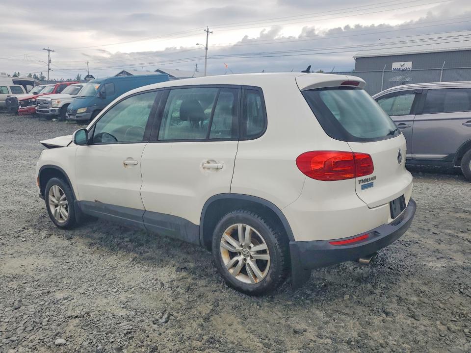 2013 Volkswagen Tiguan მანქანა იყიდება აუქციონზე, vin: WVGJV3AX1DW621295, აუქციონის ნომერი: 63477046