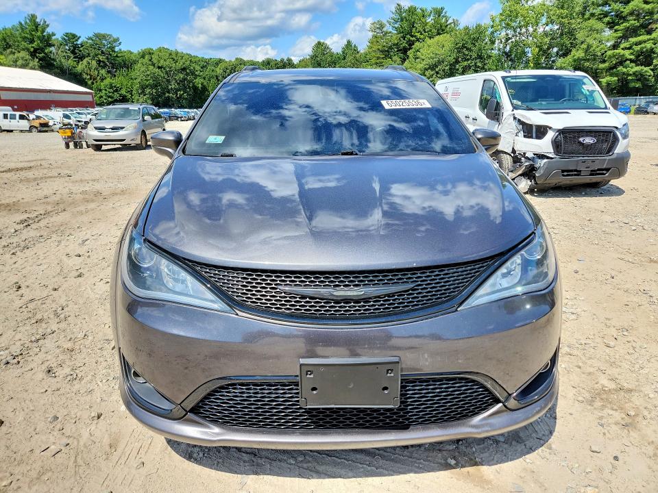 Продажа на аукционе авто 2019 Chrysler Pacifica, vin: 2C4RC1BG6KR549306, номер лота: 65025536