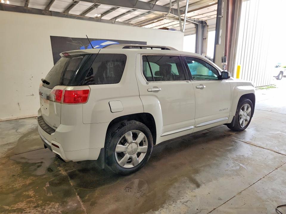 2013 Gmc Terrain მანქანა იყიდება აუქციონზე, vin: 2GKFLZE31D6225229, აუქციონის ნომერი: 61733826