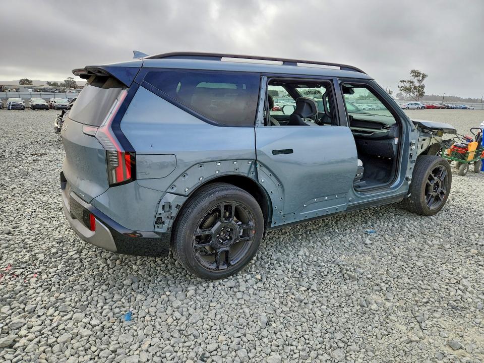 Продажа на аукционе авто 2024 Kia Ev9, vin: KNDAEFS58R6039950, номер лота: 63620586