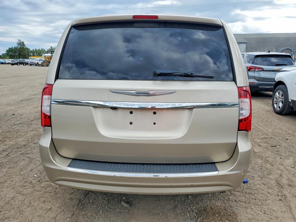 66897686 :رقم المزاد ، 2C4RC1BG2ER232143 vin ، 2014 Chrysler Town & Country مزاد بيع