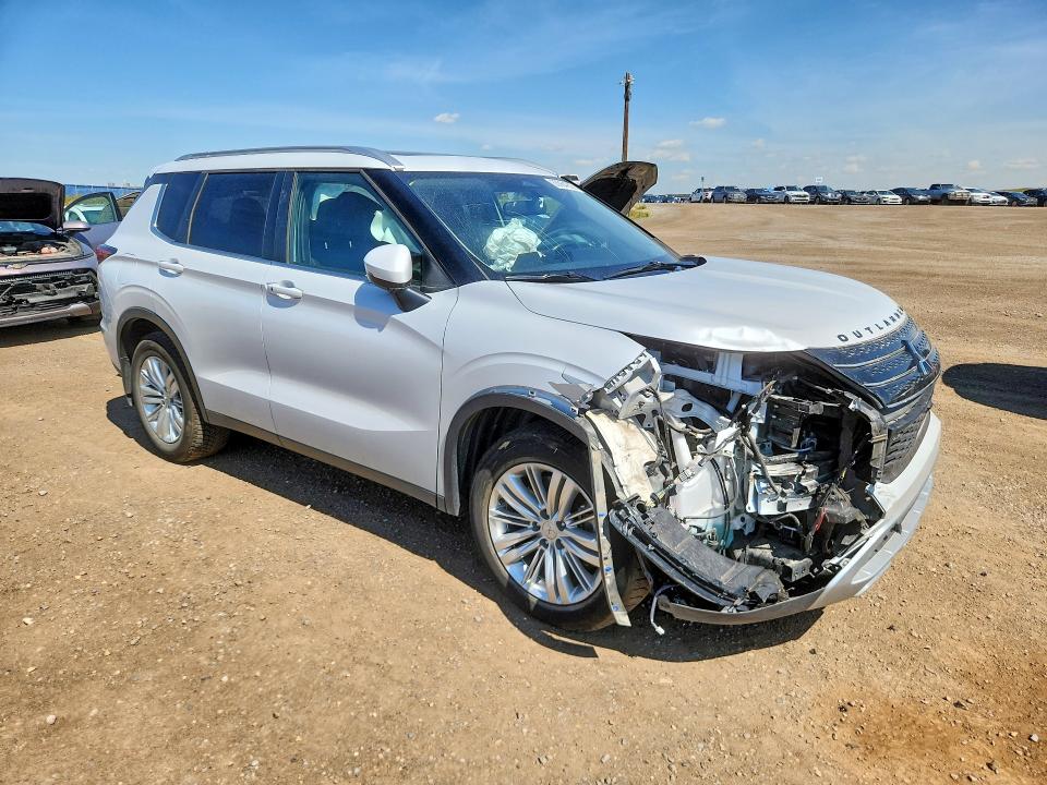 Продажа на аукционе авто 2024 Mitsubishi Outlander, vin: JA4J4VA84RZ631816, номер лота: 63564206