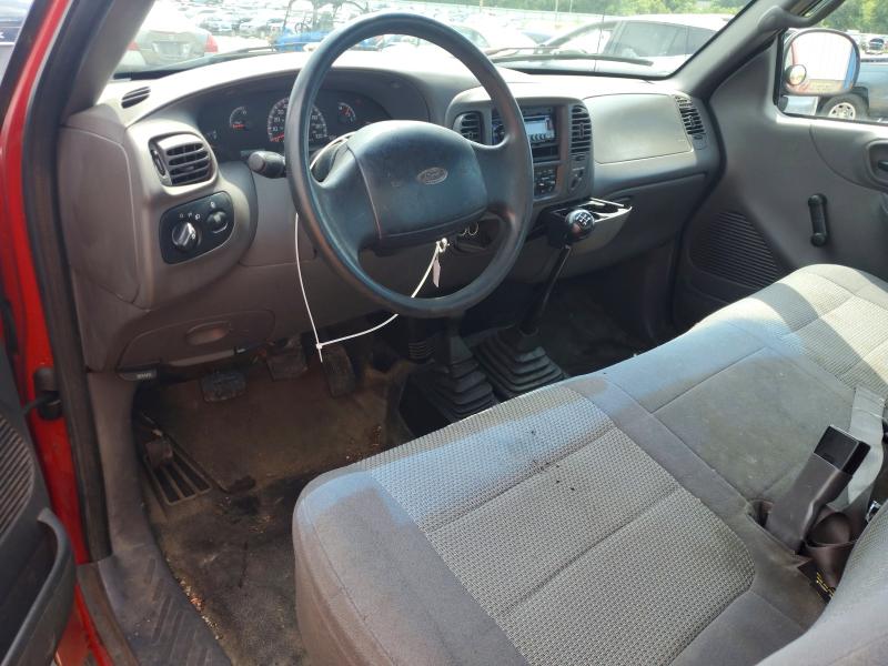 64118016 :رقم المزاد ، 1FTRF182X2NA33143 vin ، 2002 Ford F150 مزاد بيع