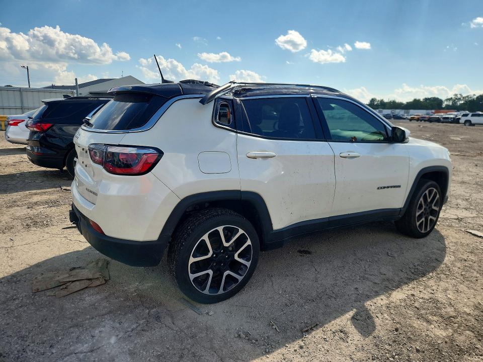 66255626 :رقم المزاد ، 3C4NJDCB5JT245145 vin ، 2018 Jeep Compass مزاد بيع