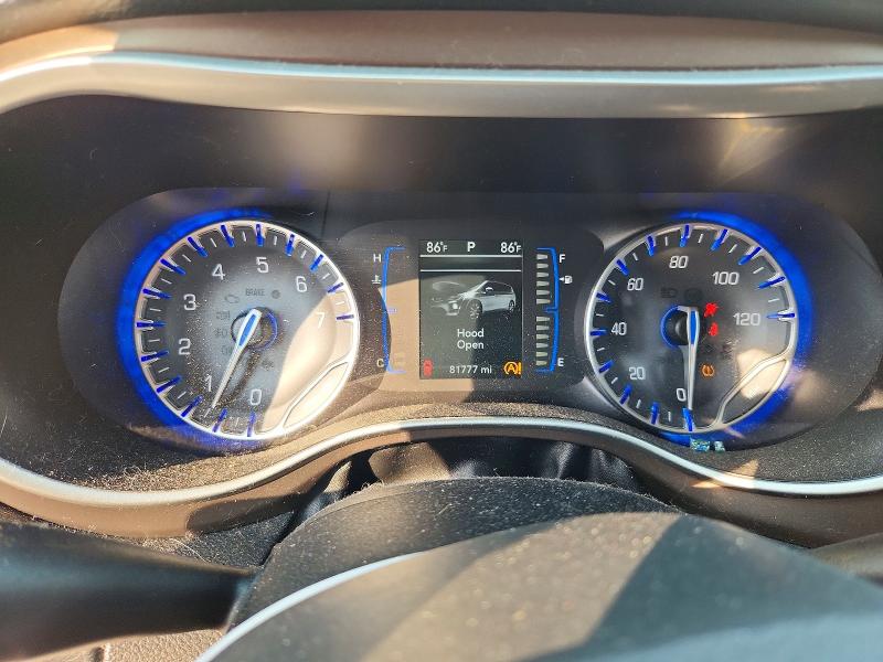 Auction sale of the 2017 Chrysler Pacifica, vin: 2C4RC1BG5HR756911, lot number: 63733326