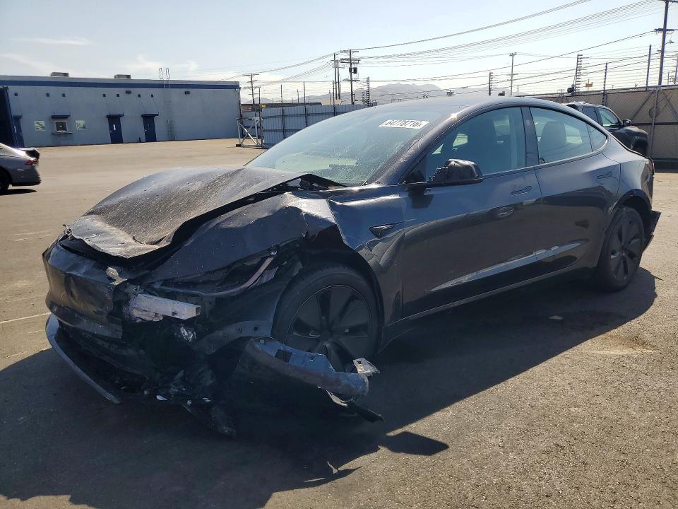 2025 Tesla Model 3 მანქანა იყიდება აუქციონზე, vin: 5YJ3E1EAXSF942941, აუქციონის ნომერი: 64778716