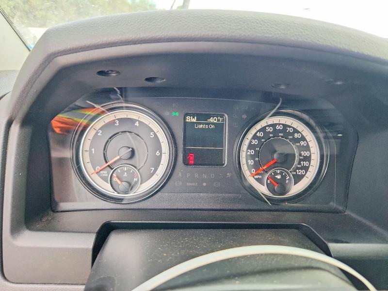 65875206 :رقم المزاد ، 3C6RR6KG9LG194755 vin ، 2020 Ram 1500 Classic مزاد بيع
