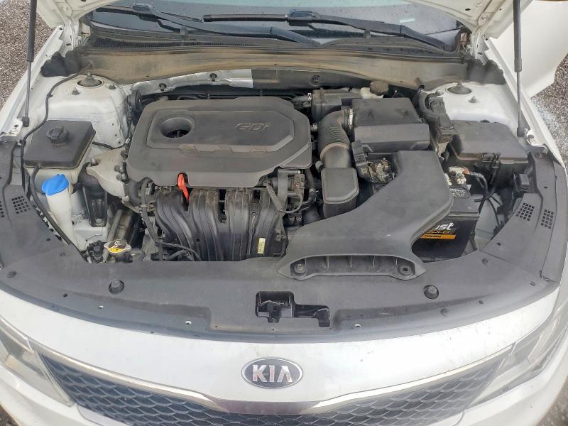 2017 Kia Optima მანქანა იყიდება აუქციონზე, vin: 5XXGT4L37HG127437, აუქციონის ნომერი: 64212416