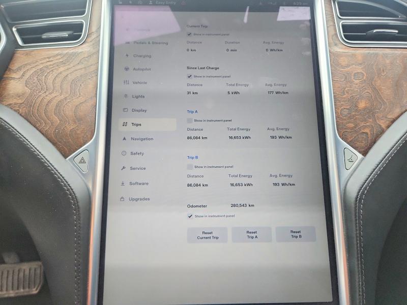 2017 Tesla Model S მანქანა იყიდება აუქციონზე, vin: 5YJSA1E26HF194519, აუქციონის ნომერი: 65699536
