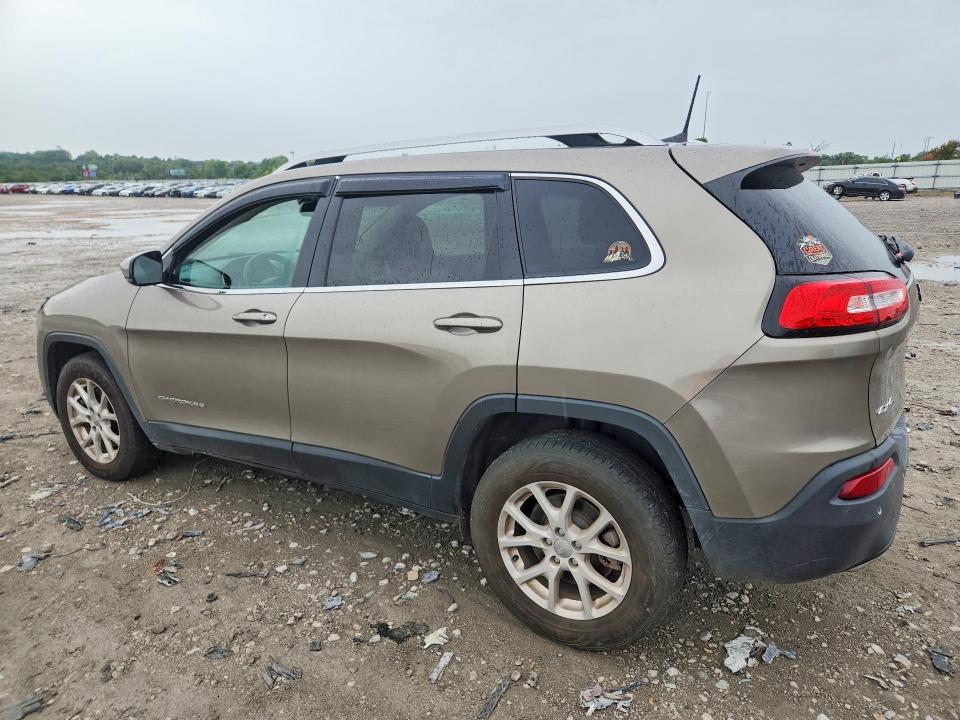 63886566 :رقم المزاد ، 1C4PJMCS4HW636350 vin ، 2017 Jeep Cherokee مزاد بيع