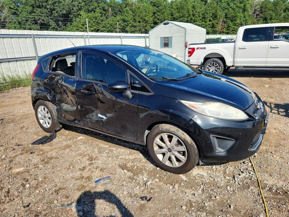 65308356 :رقم المزاد ، 3FADP4EJ1BM113550 vin ، 2011 Ford Fiesta مزاد بيع