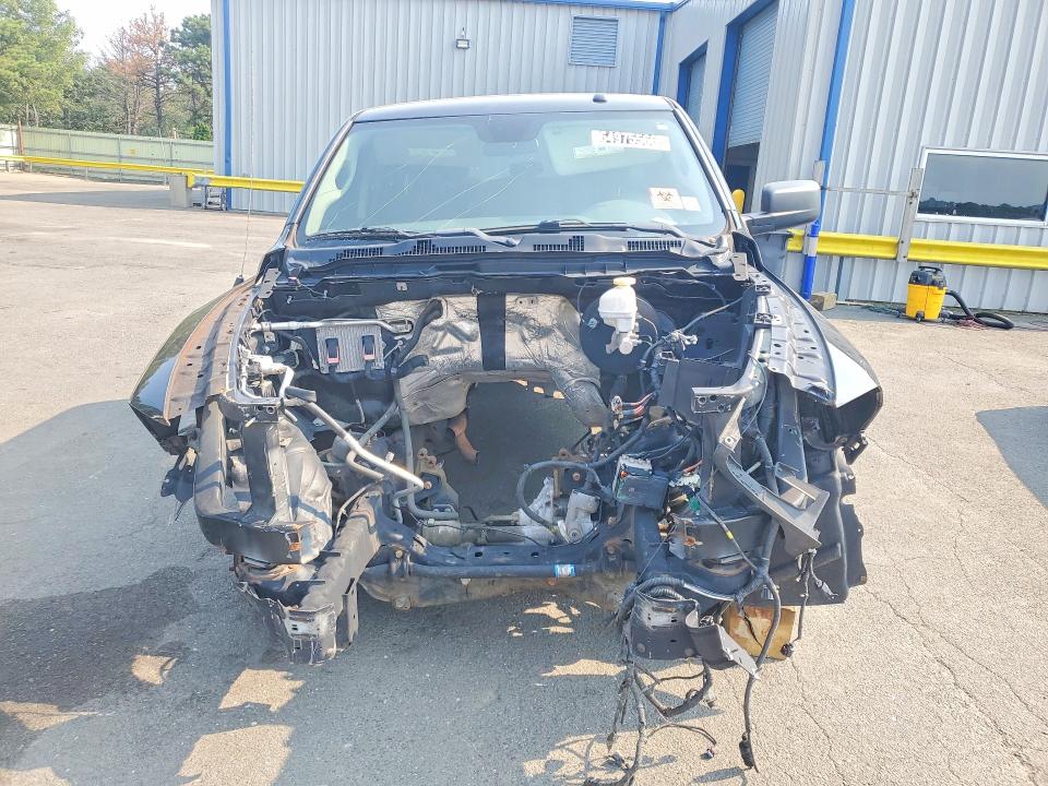 64975566 :رقم المزاد ، 3C6RR7KT8JG123689 vin ، 2018 Ram 1500 مزاد بيع