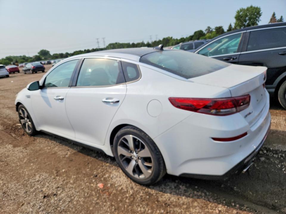 2019 Kia Optima მანქანა იყიდება აუქციონზე, vin: 5XXGT4L31KG376968, აუქციონის ნომერი: 64890636