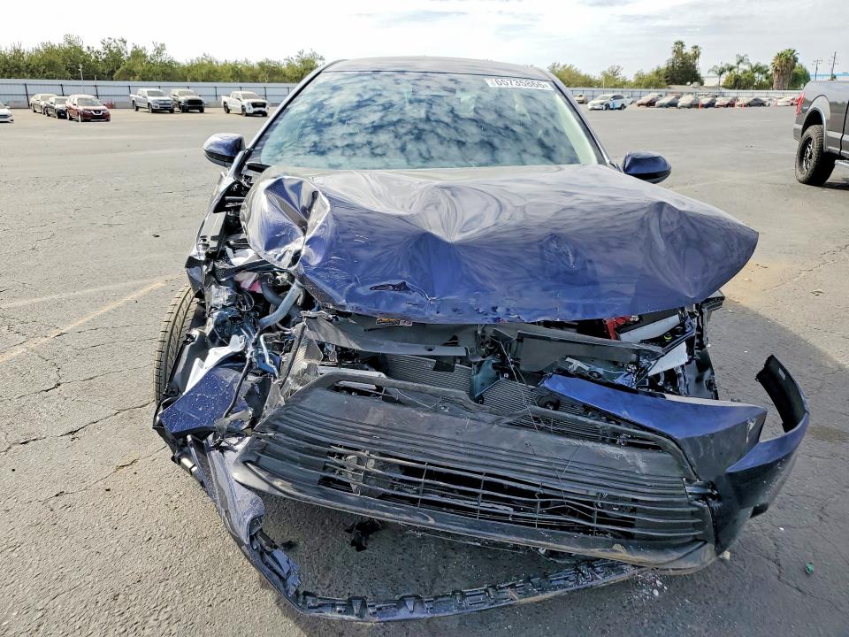 Продаж на аукціоні авто 2026 Toyota Corolla Hybrid, vin: JTDBCMFE0T3144337, номер лоту: 65735866