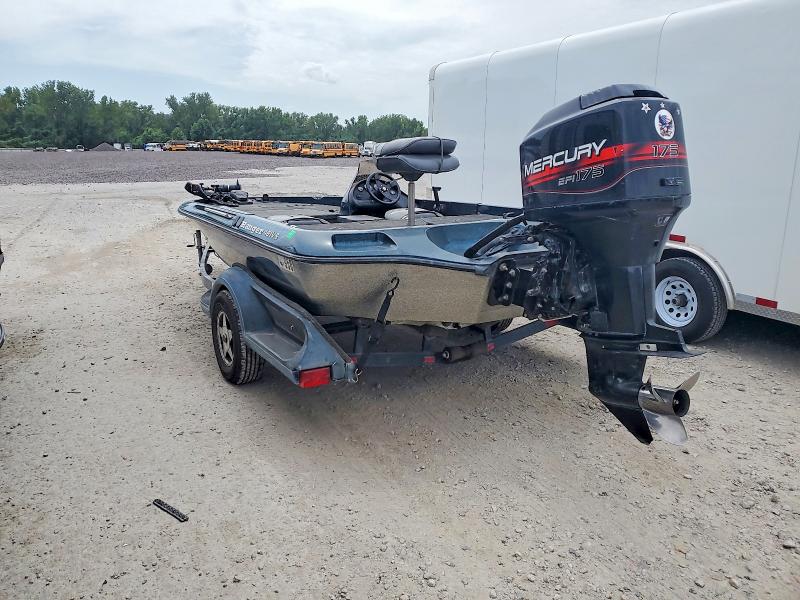64209036 :رقم المزاد ، RNG4X042A797 vin ، 1997 Ranger Bassboat مزاد بيع