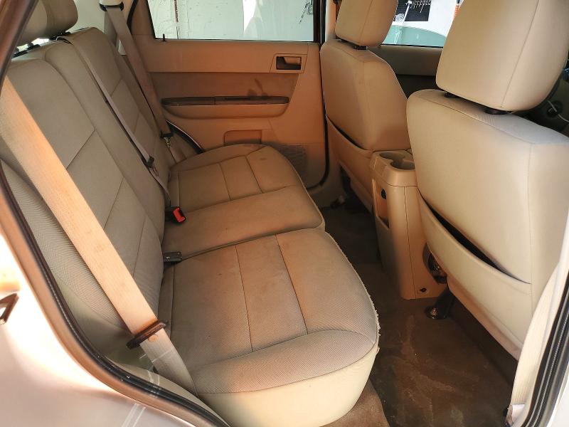 2010 Ford Escape მანქანა იყიდება აუქციონზე, vin: 1FMCU0D74AKD44439, აუქციონის ნომერი: 66290046