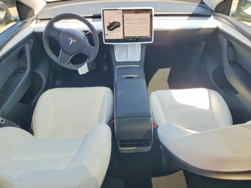 Продажа на аукционе авто 2024 Tesla Model Y, vin: 7SAYGDEE2RF082552, номер лота: 63915726